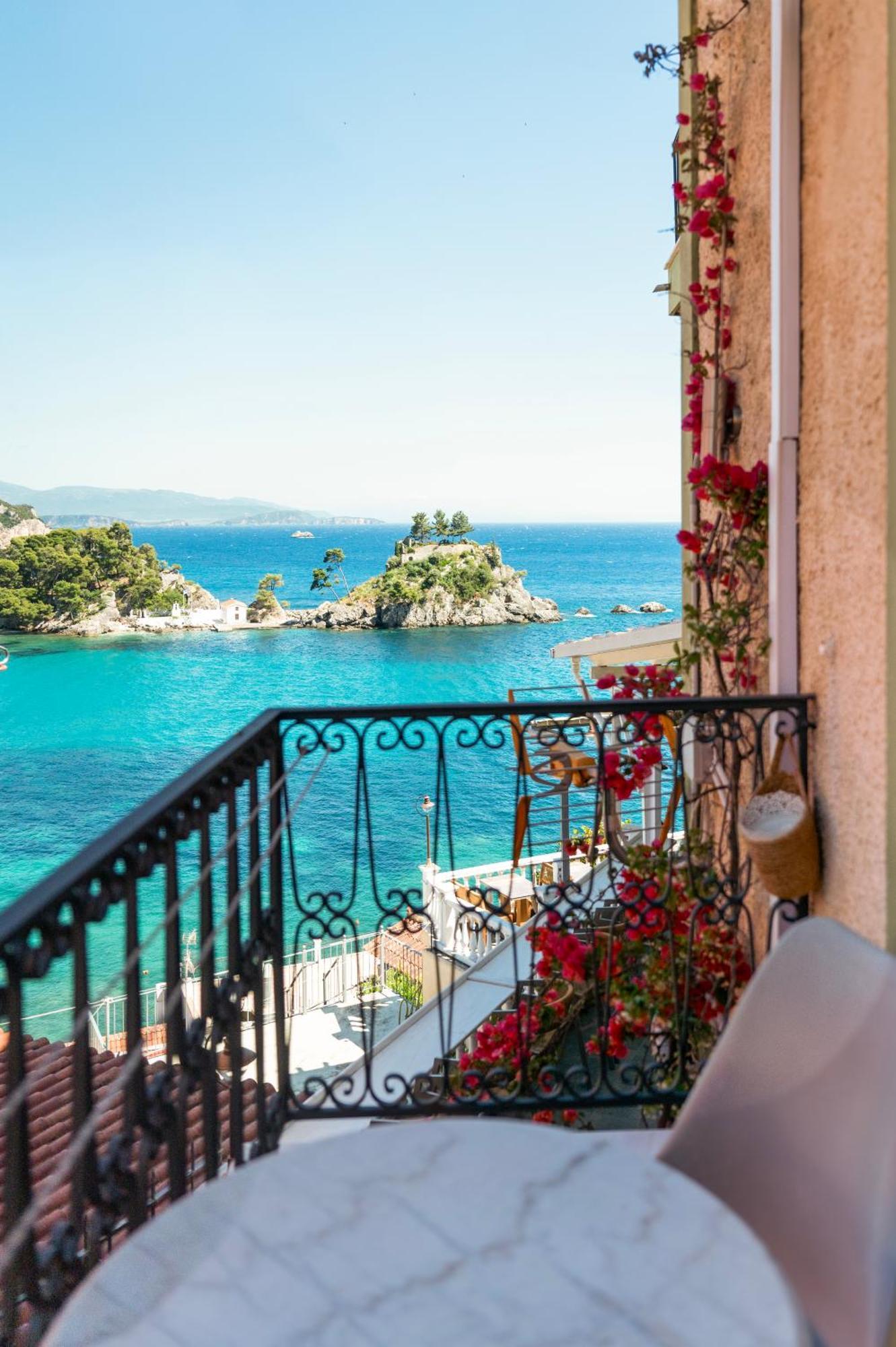 Avra Hotell Parga Eksteriør bilde